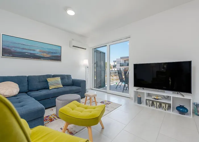 Kristina Zadarvillas Zaton (Zadar)