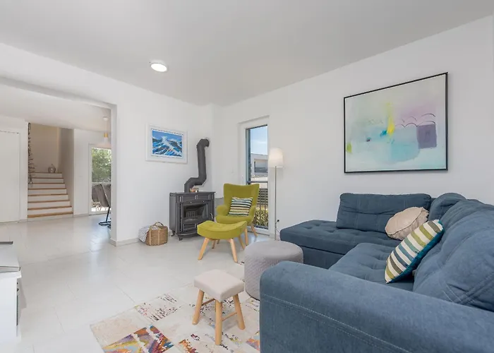 Kristina Zadarvillas Zaton (Zadar)