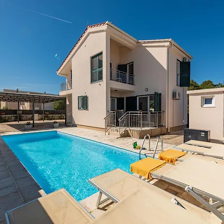 Villa Kristina Zadarvillas Zaton (Zadar)
