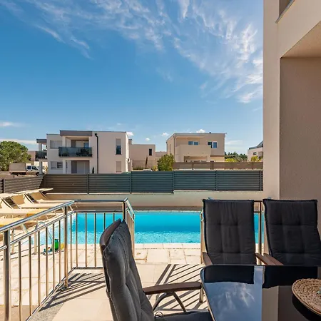 Kristina Zadarvillas Βίλα