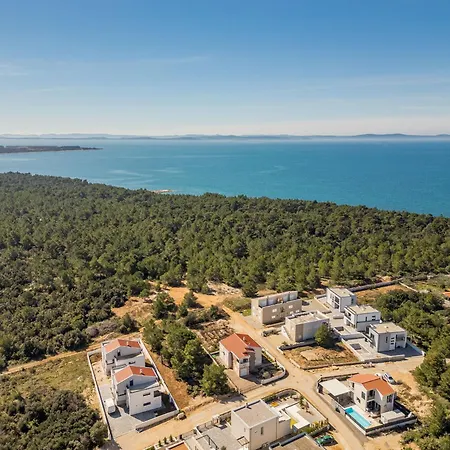 Kristina Zadarvillas Zaton (Zadar)